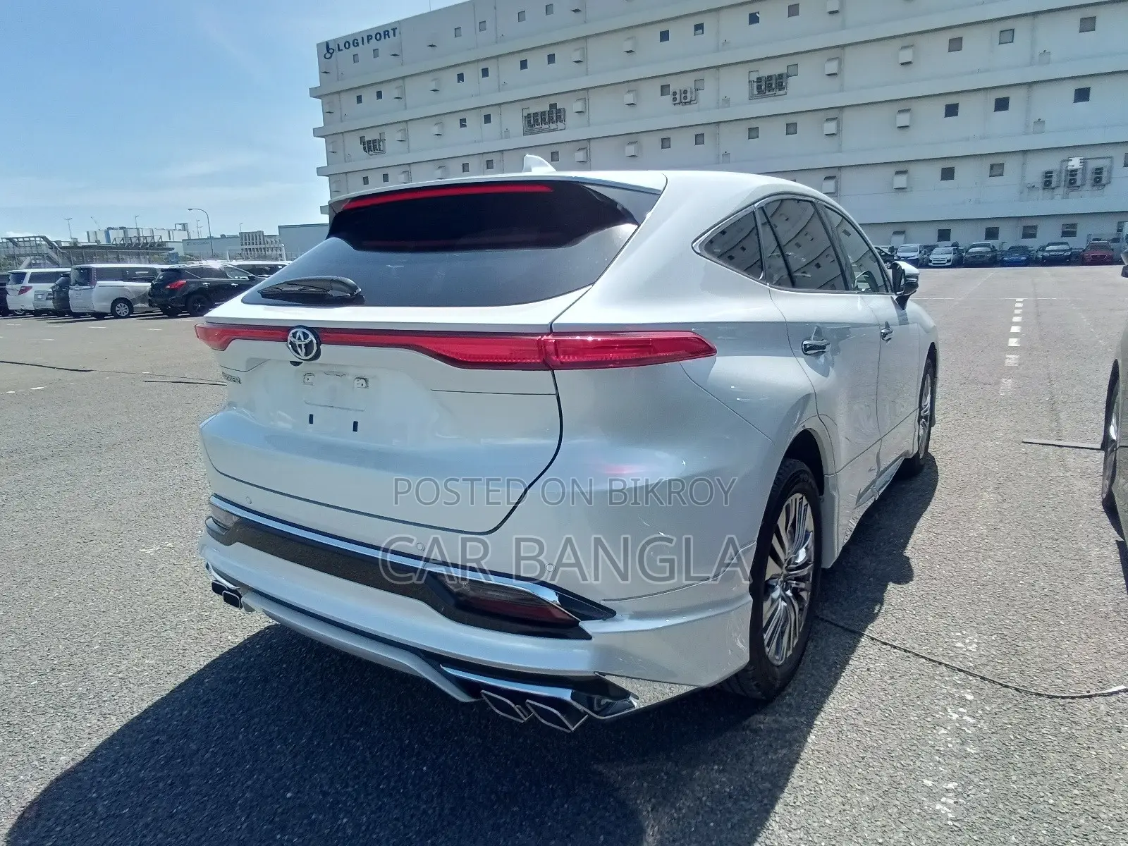 Toyota Harrier 2023 White