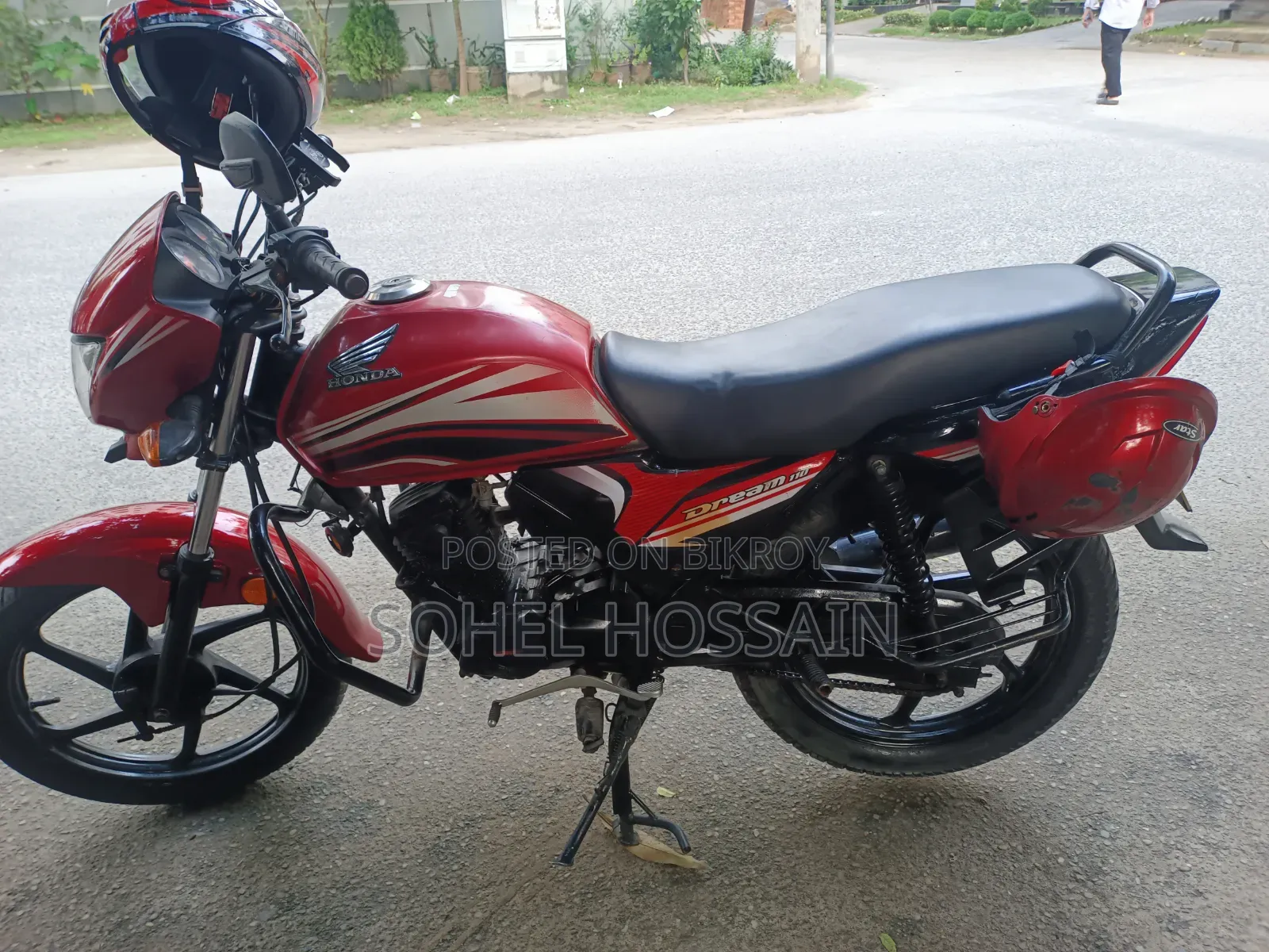Honda Dream Neo 2018 Red