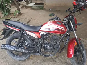 Honda Dream Neo 2018 Red