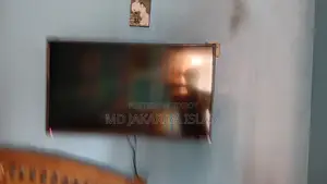 ওয়ালটন ৪৩ ইঞ্চি প্যানেল নষ্ট ঠিক করে নিবেন