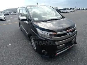 Toyota Noah 2021 Black