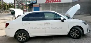 Toyota Axio 2014 Pearl