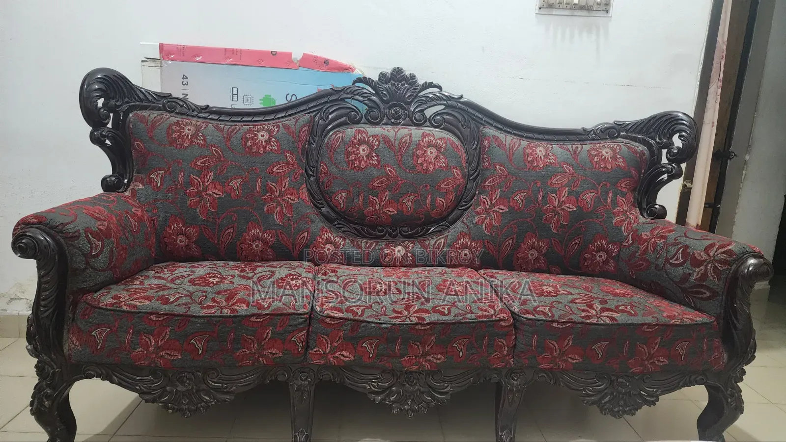সোফা বিক্রয়