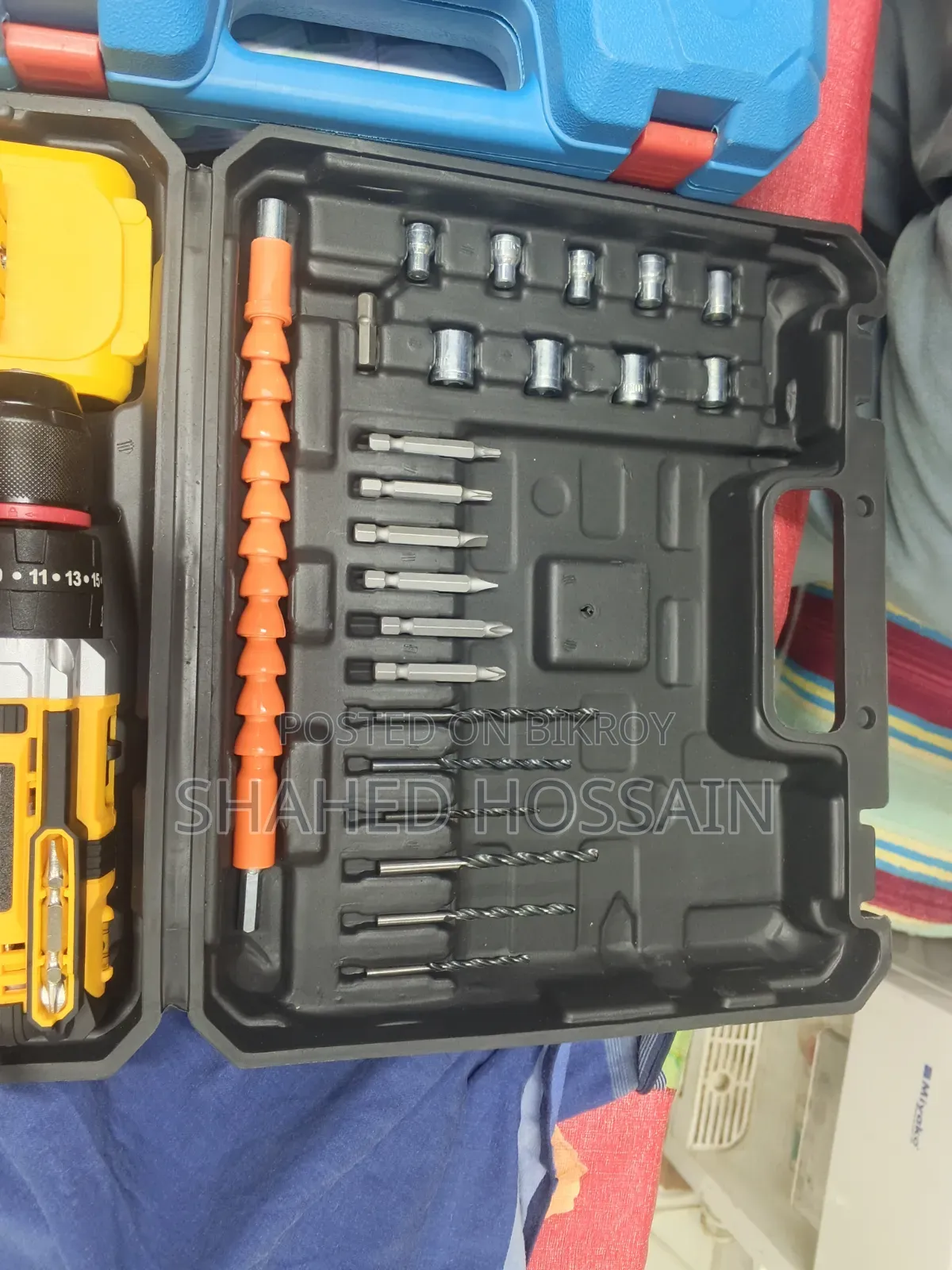 Boss Cordless Impact Drill Machine