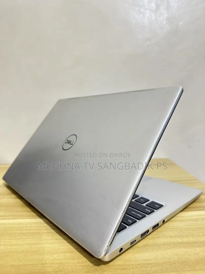 ল্যাপটপ ডেল ৩জিবি ইন্টেল এসএসডি ২৫৬জিবি