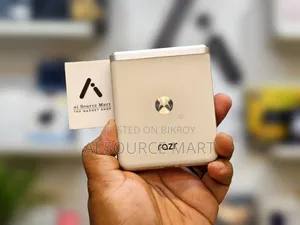 মোটোরোলা রেজর ৪০এস ২৫৬ জিবি হোয়াইট