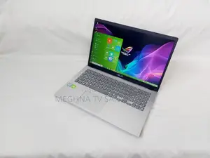 Laptop Asus 3GB RAM Intel SSD 256GB