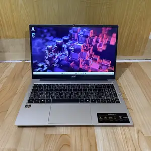 Laptop Acer 4GB Intel SSD 500GB