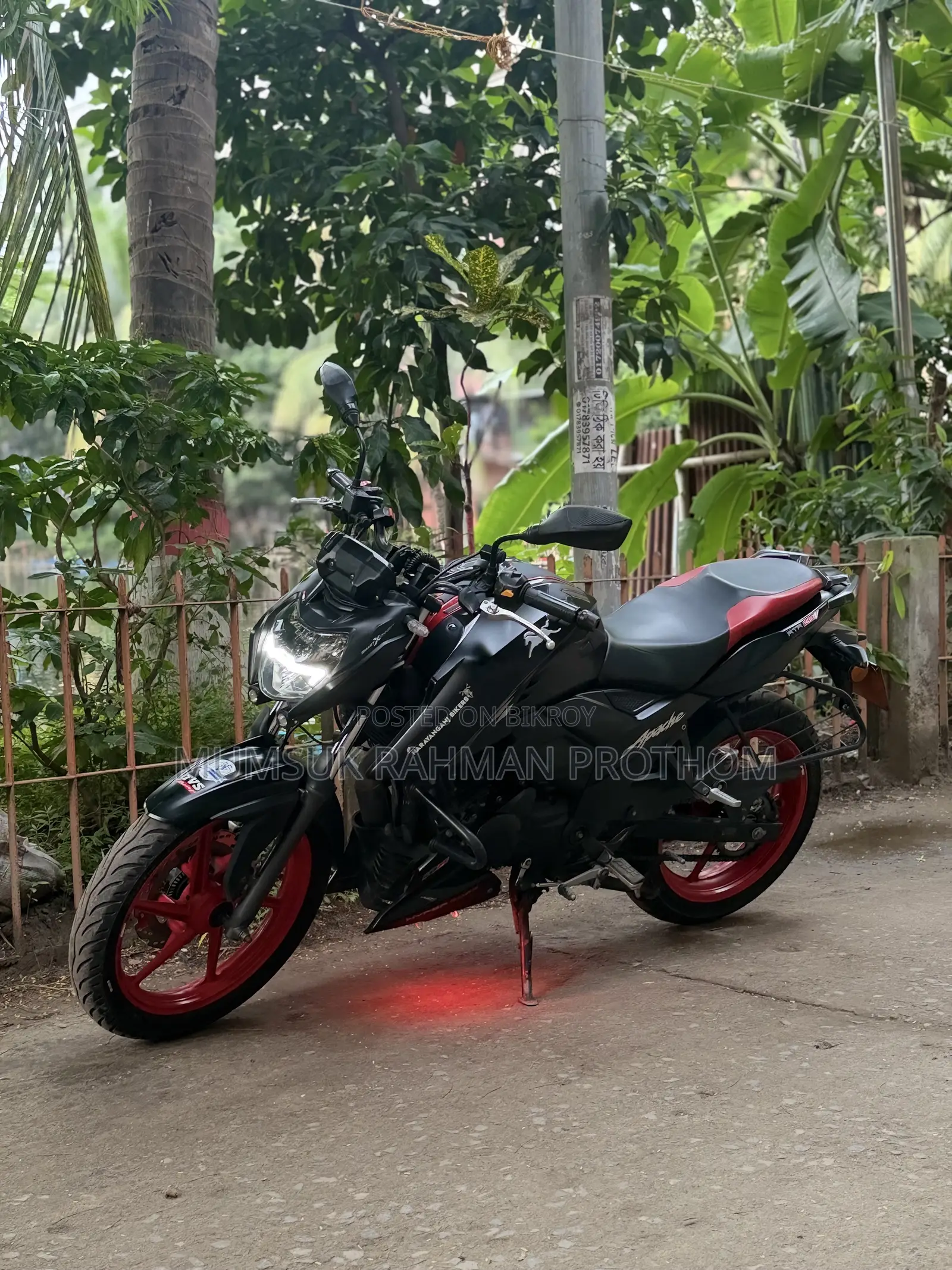 TVS Apache RTR 160 4V Fi 2023 Black