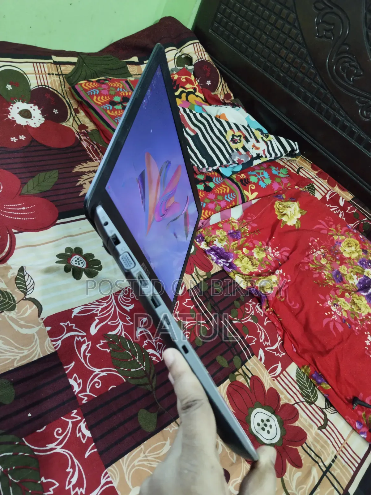 Laptop Asus 8GB Intel Core i5 HDD+SSD 640GB