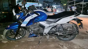 TVS Apache RTR 160 4V 2020 Green