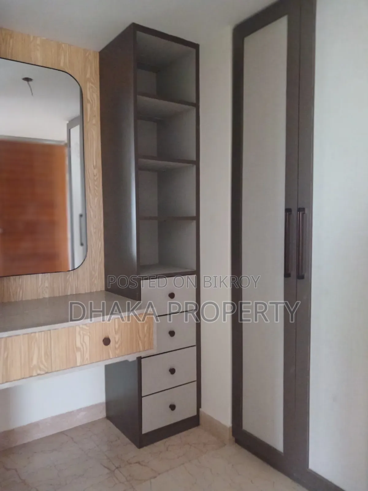 4-Bedroom Apartment in Gulshan for Rent
