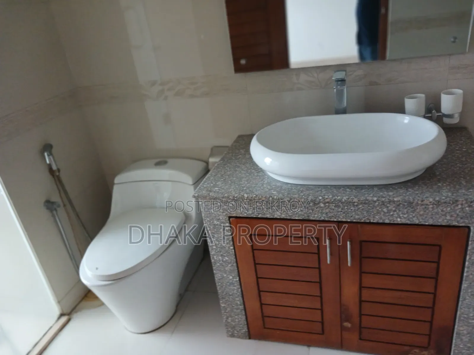 4-Bedroom Apartment in Gulshan for Rent