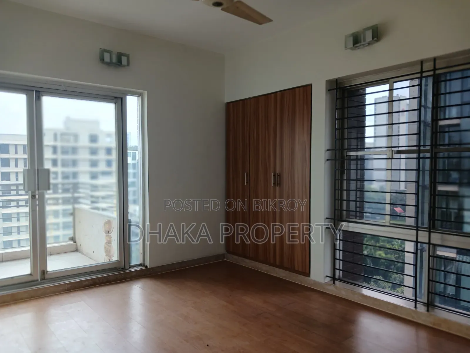 4-Bedroom Apartment in Gulshan for Rent