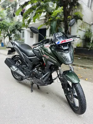 Honda X-Blade 160 2022 Green