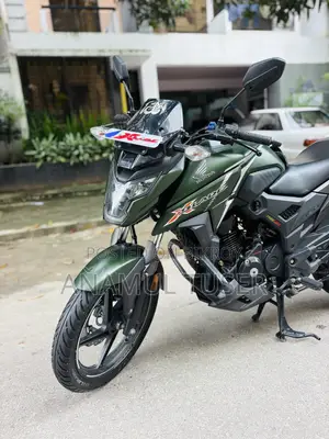 Honda X-Blade 160 2022 Green