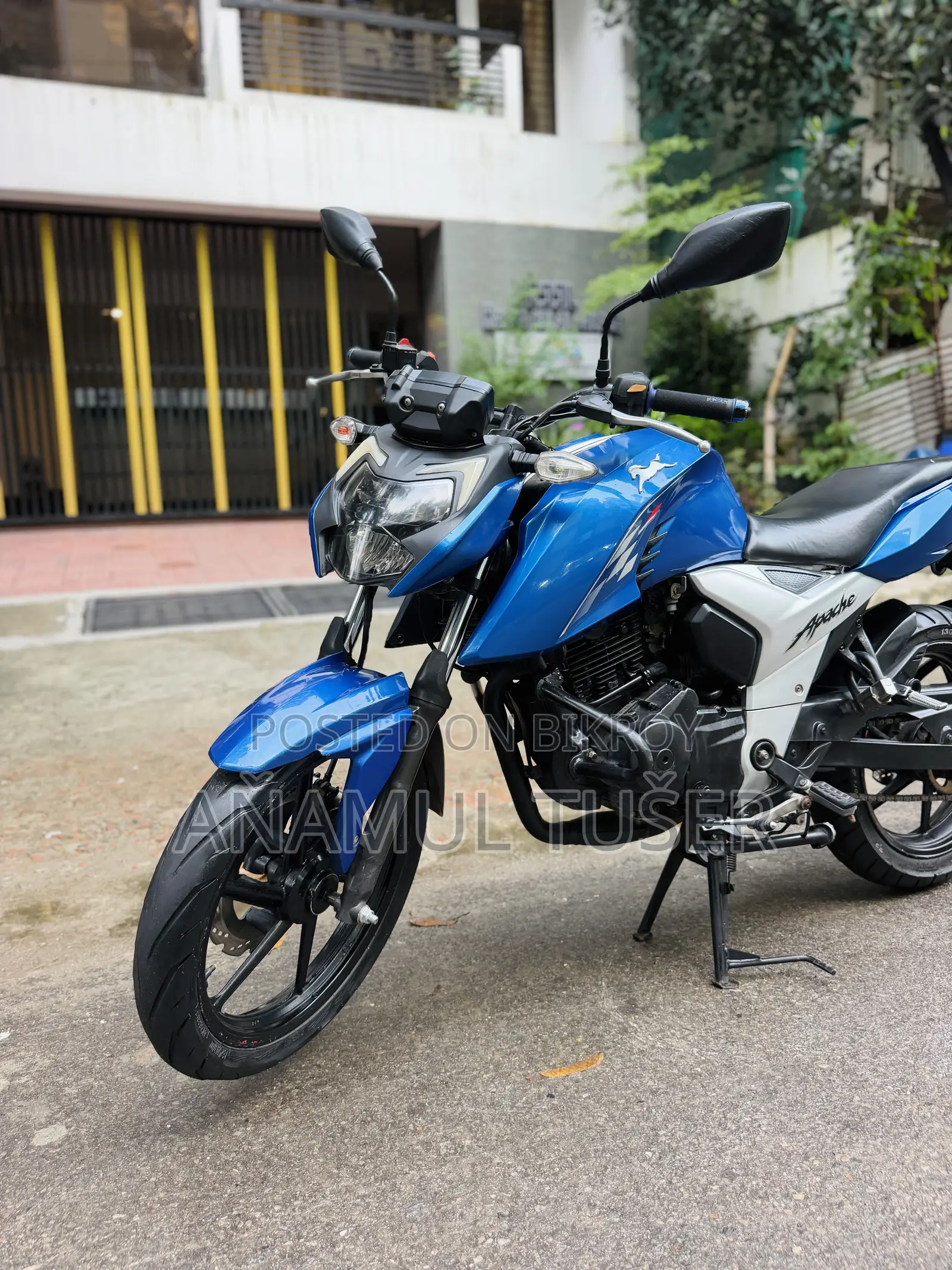 টিভিএস আপাচি আরটিআর ১৬০ ৪ভি ২০২২ নীল