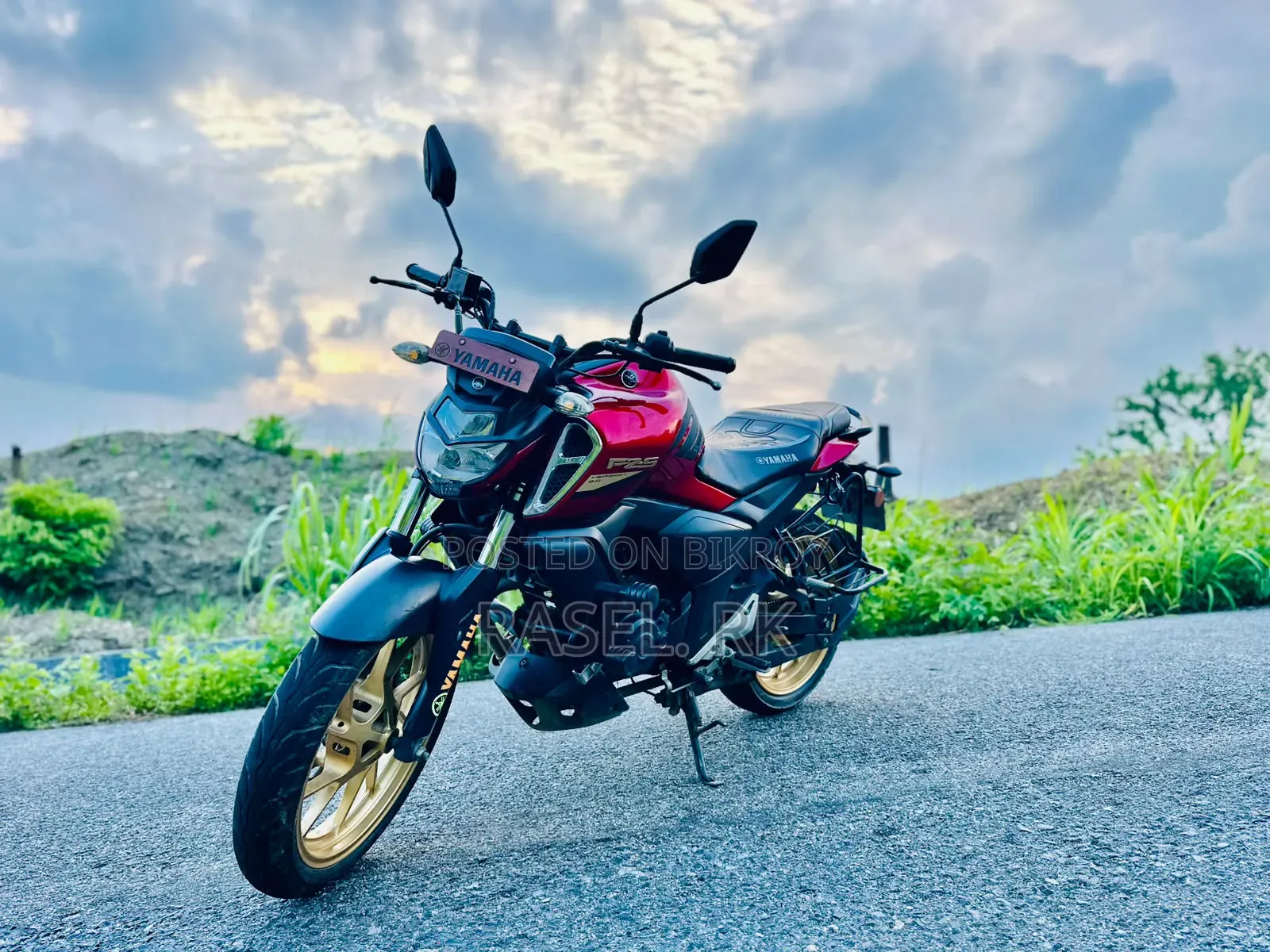 Yamaha FZS V3 2023 Red
