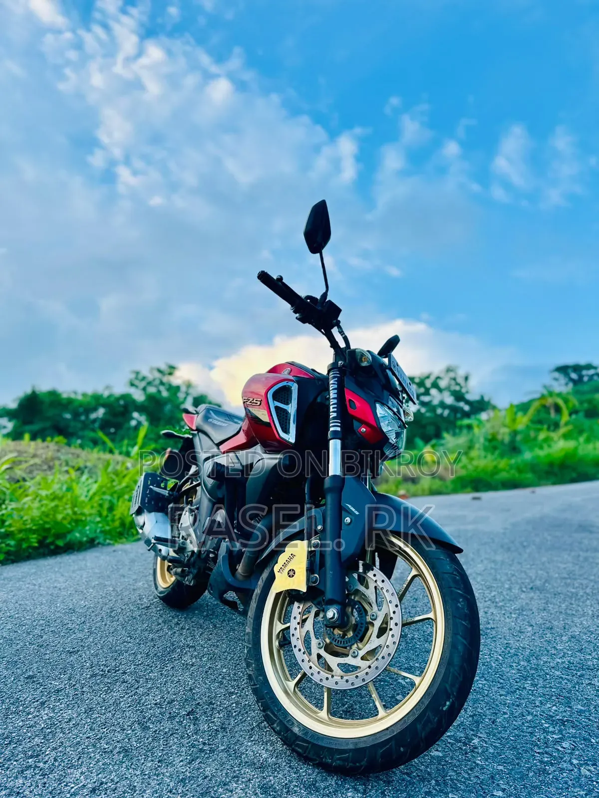 Yamaha FZS V3 2023 Red