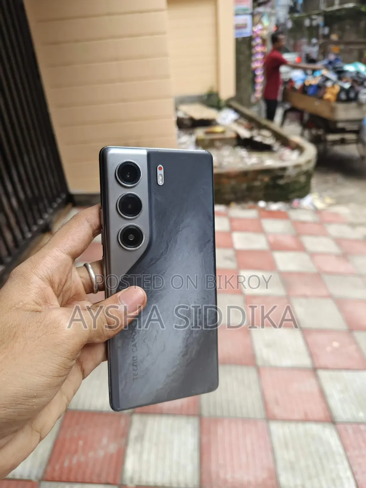 টেকনো ক্যামন ৪০ ২৫৬ জিবি ব্ল্যাক