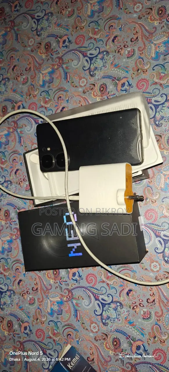 iQOO 256 GB Black