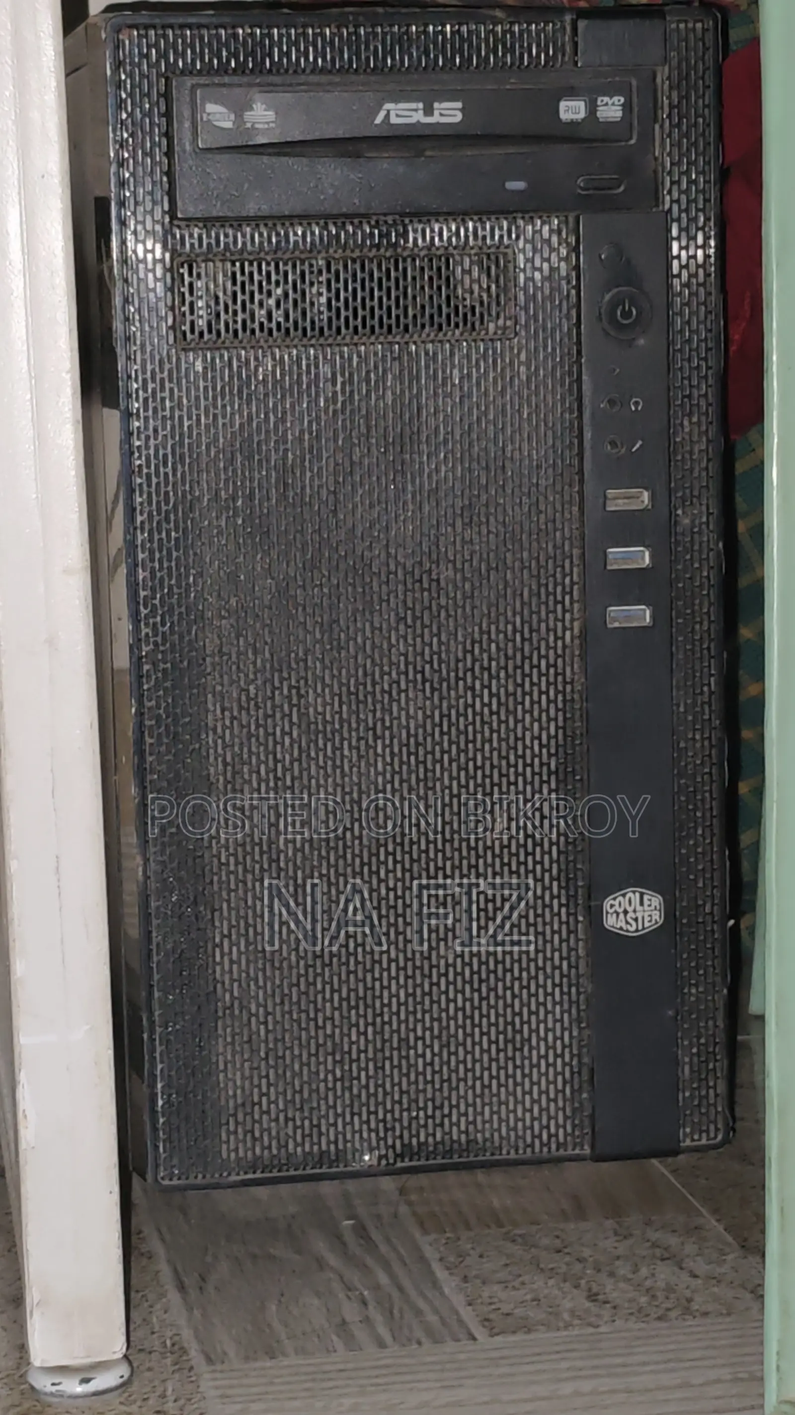 Desktop Computer 8GB Intel Core i5 SSD 256GB