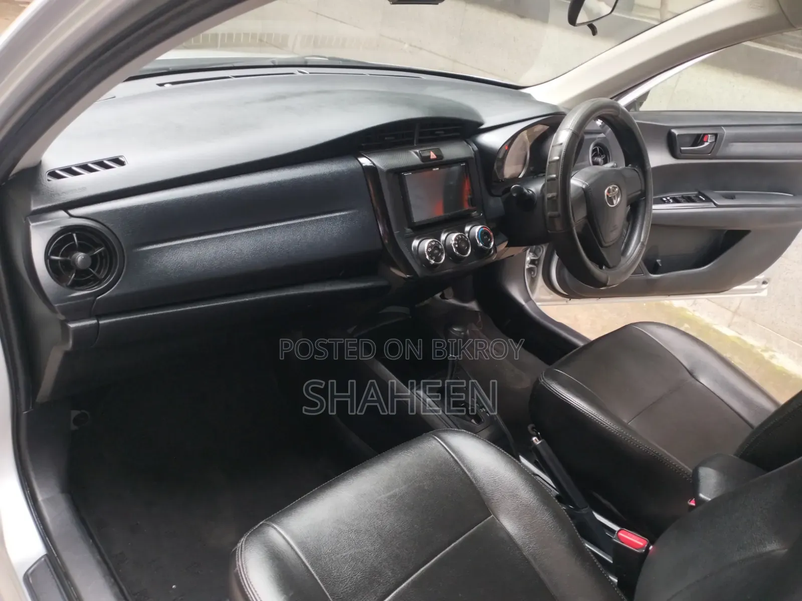 Toyota Axio 2019 Silver