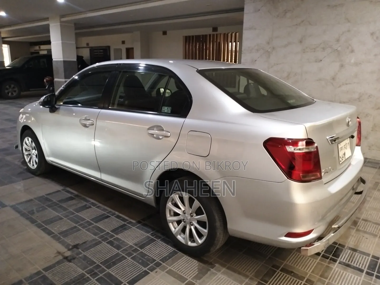 Toyota Axio 2019 Silver