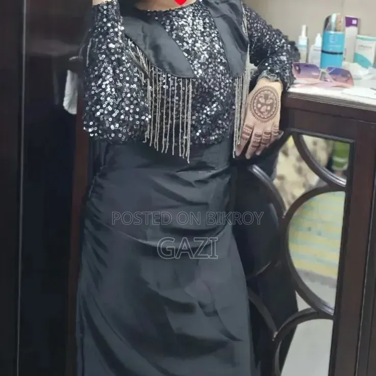 বডিকন চার্মিং ড্রেস
