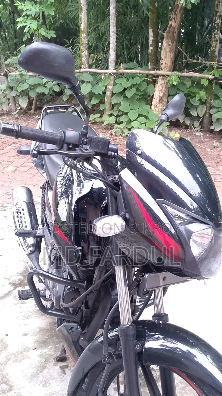 বাজাজ পালসার ১৫০ ২০২০ ব্ল্যাক