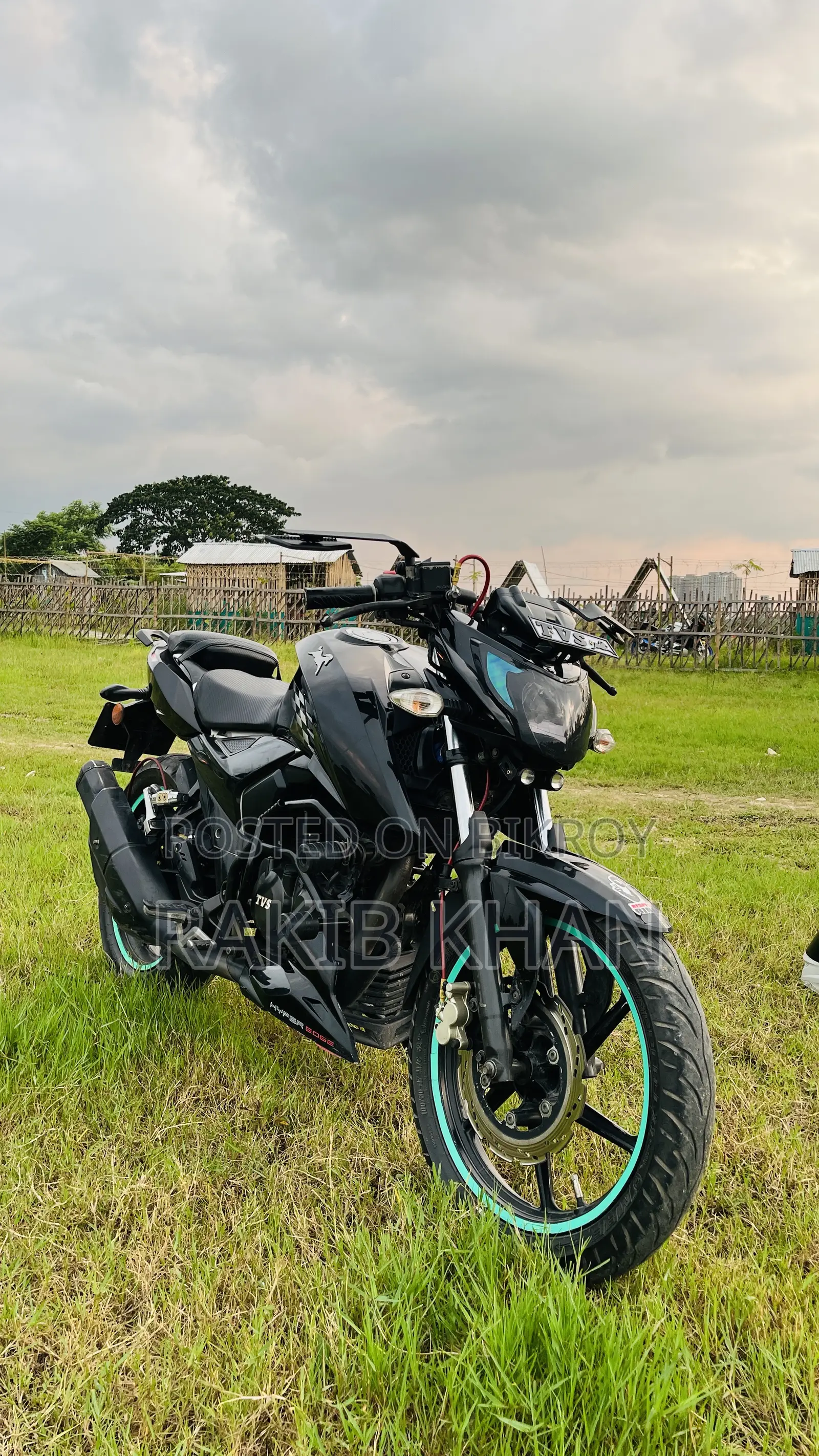 TVS Apache RTR 160 4V 2018 Black