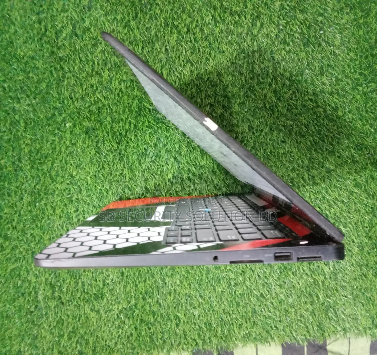 Laptop Dell Latitude E7470 8GB Intel Core I7 SSD 256GB