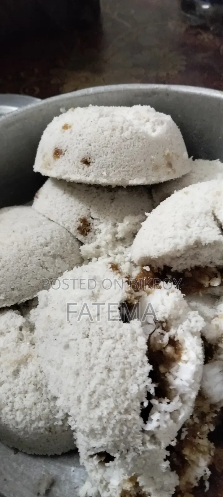 কেক, কুকিজ, বুটের বরফি, পিঠা, খুরমা
