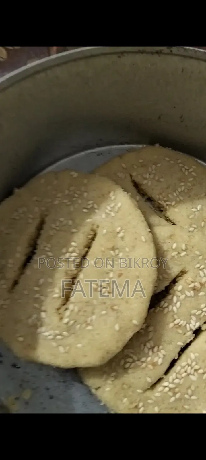 কেক, কুকিজ, বুটের বরফি, পিঠা, খুরমা