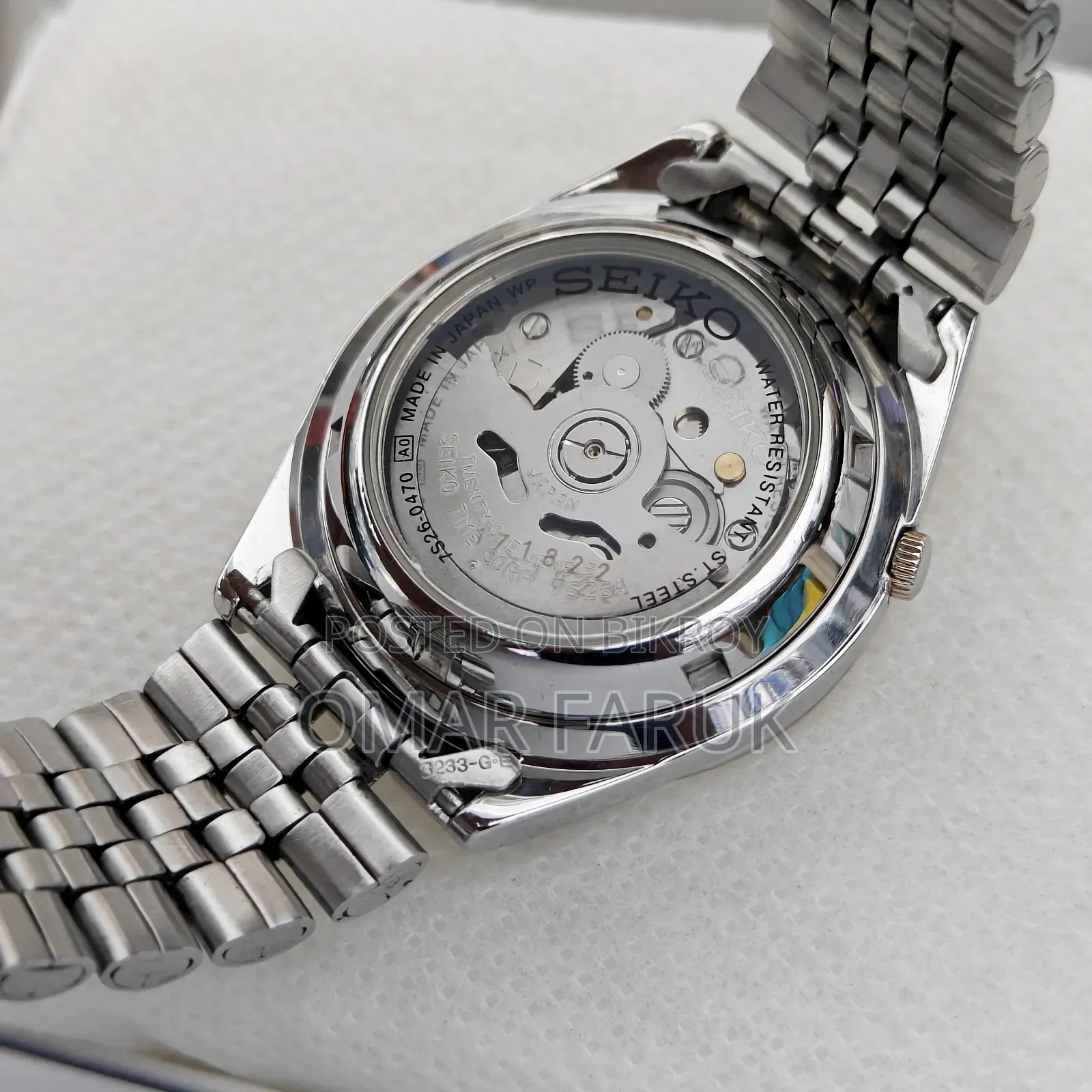 Authentic Vintage SEIKO 5 Automatic Watch With Unique Gold Dial