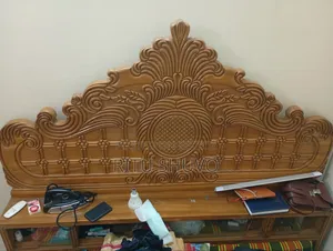 6/7 bedroom + wardrobe