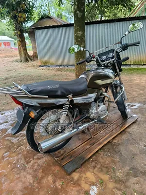 Bajaj CT 100 2000 Brown