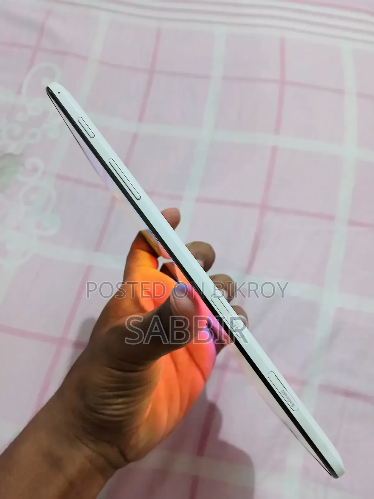 Samsung Galaxy Tab 4 8.0 LTE 16 GB White