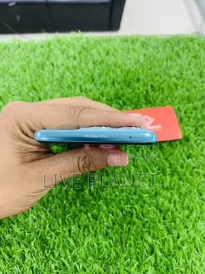 মোটররোলা এজ ৬০ ফিউশন ২৫৬ জিবি