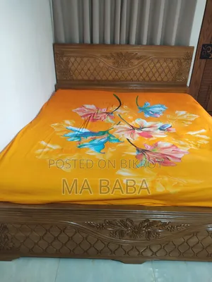 Akashia Wood Bed