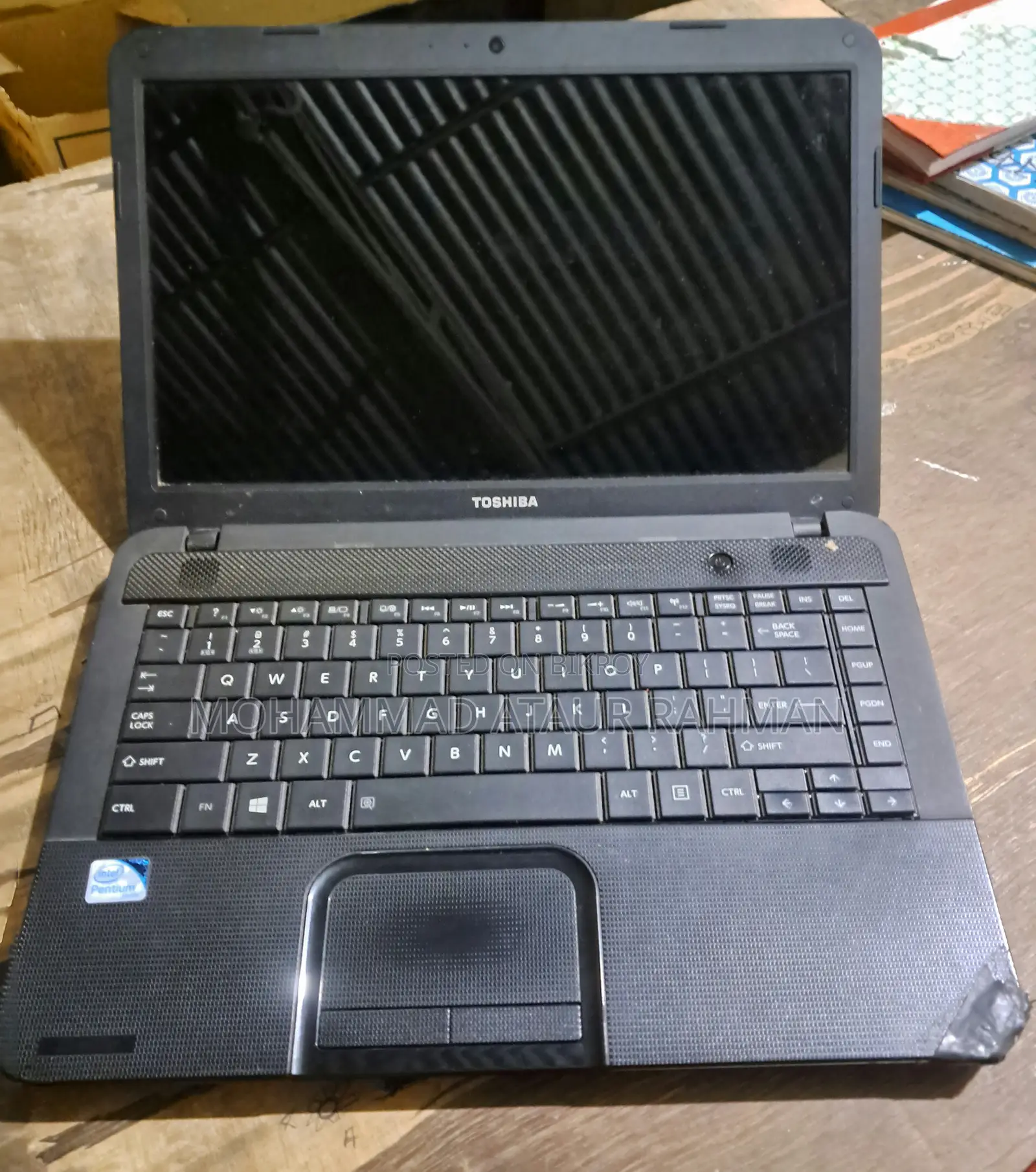 Laptop Toshiba 4GB Intel Pentium HDD 500GB