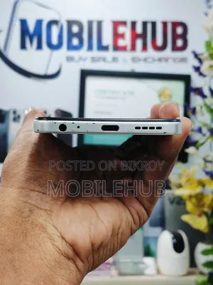 Infinix Hot 60i 128 GB Silver