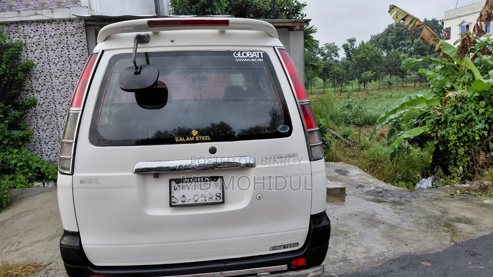 Toyota Noah 2006 White