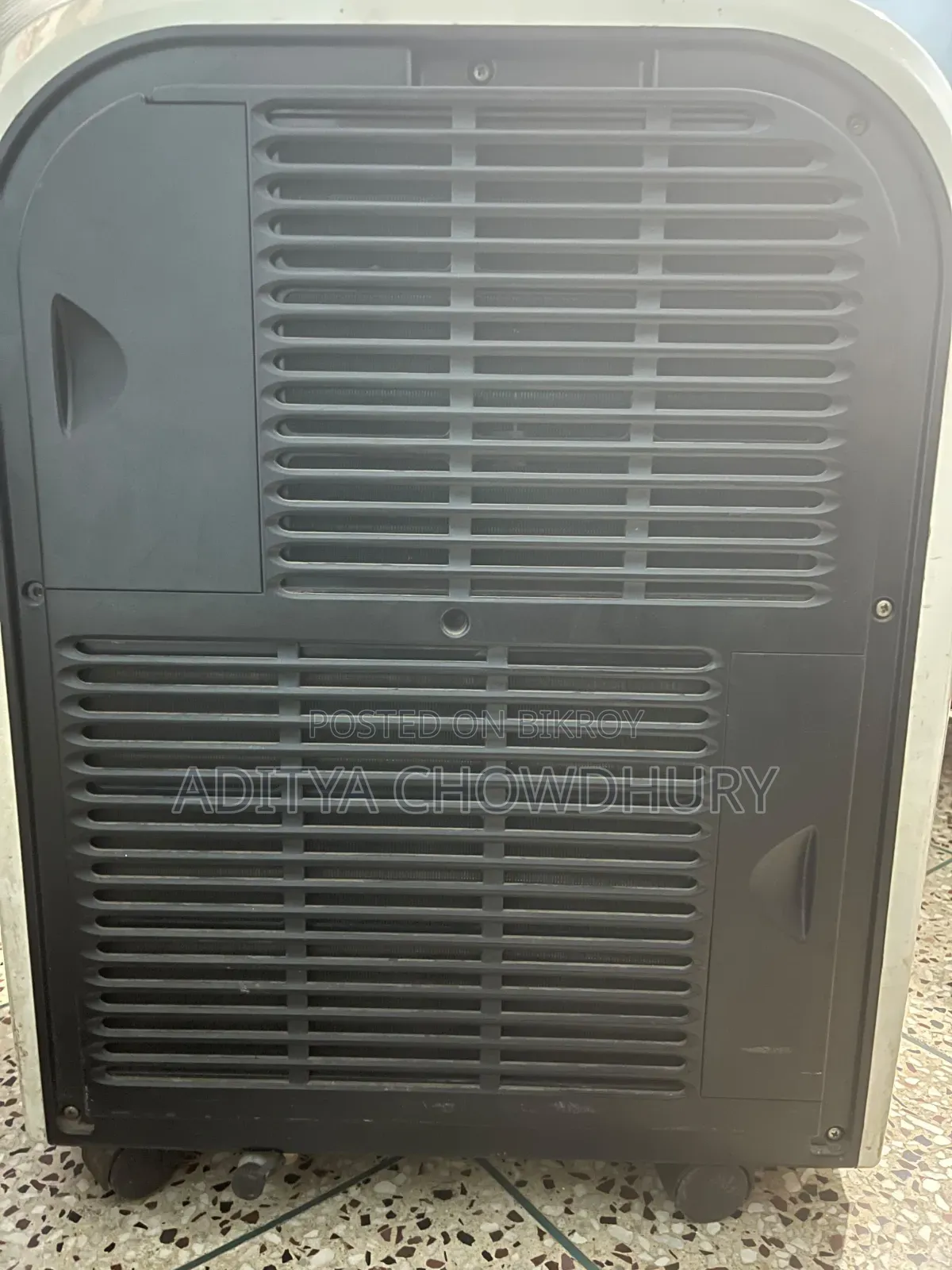 ডিমপ্লেক্স পোর্টেবল এয়ার কন্ডিশনার
