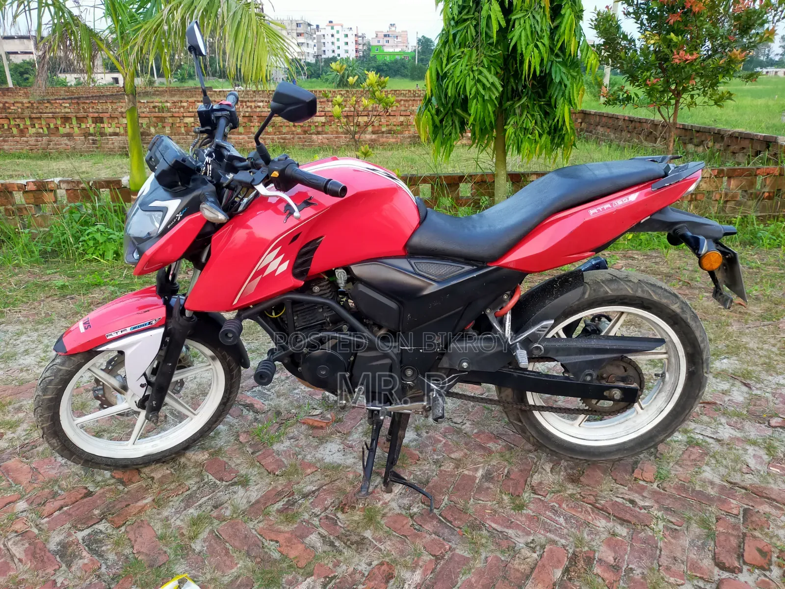 New TVS Apache RTR 160 4V 2022 Red