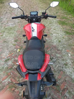 New TVS Apache RTR 160 4V 2022 Red