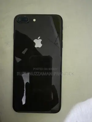 Apple iPhone 8 Plus 64 GB Black