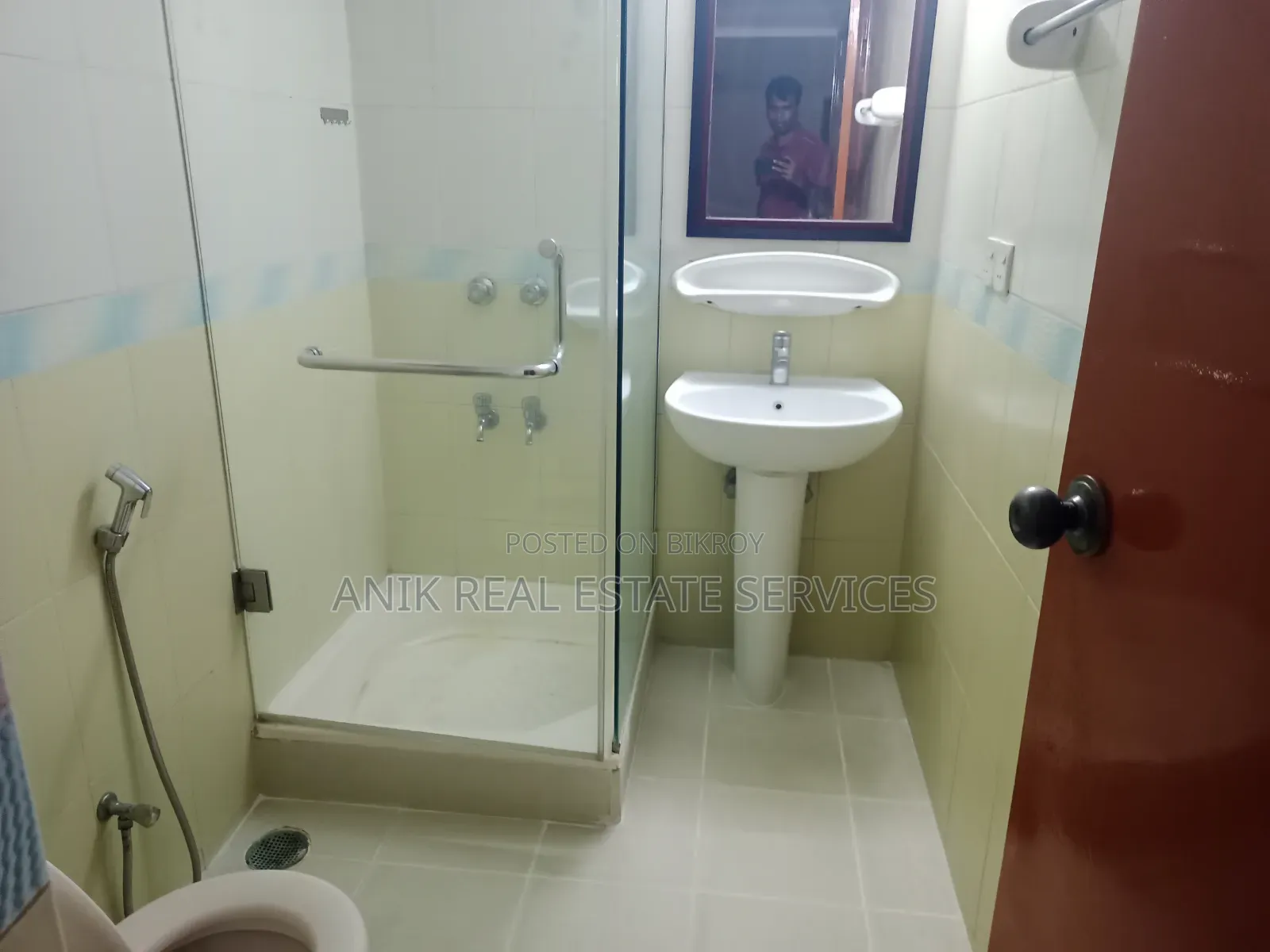 3 Bedroom Apartment in Anik Real Estate, Gulshan for Rent