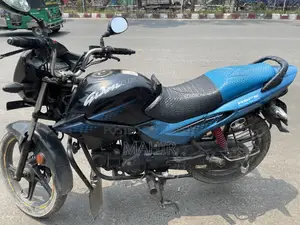হিরো গ্ল্যামার ২০১৫ নীল