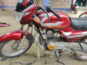 বাজাজ সিটি ১০০ ২০১২ রেড